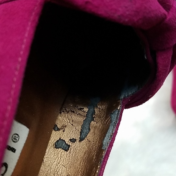 Heels - Picture 3 of 4